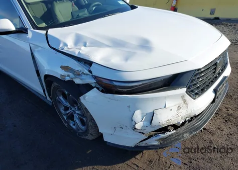 2024 Honda Accord Ex z USA, uszkodzony, nr VIN 1HGCY1F39RA054760